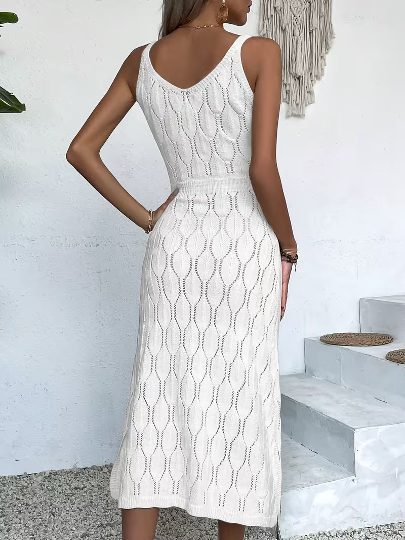 Robe longue façon crochet — Vogue Française