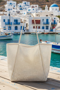 Le tote bag mesh pliable qui devient votre indispensable de l’été — Vogue Française