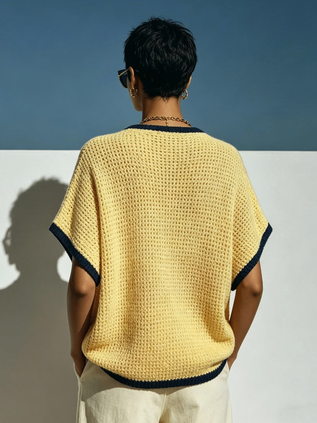 Pull oversize à manches chauve-souris en maille Monte-Carlo — Vogue Française