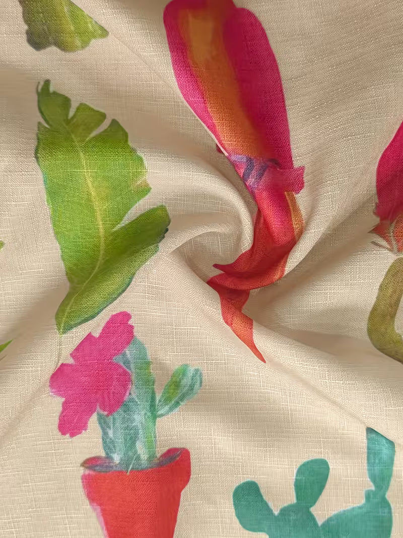Chemise Shimida printemps/été à imprimé tropical — Vogue Française
