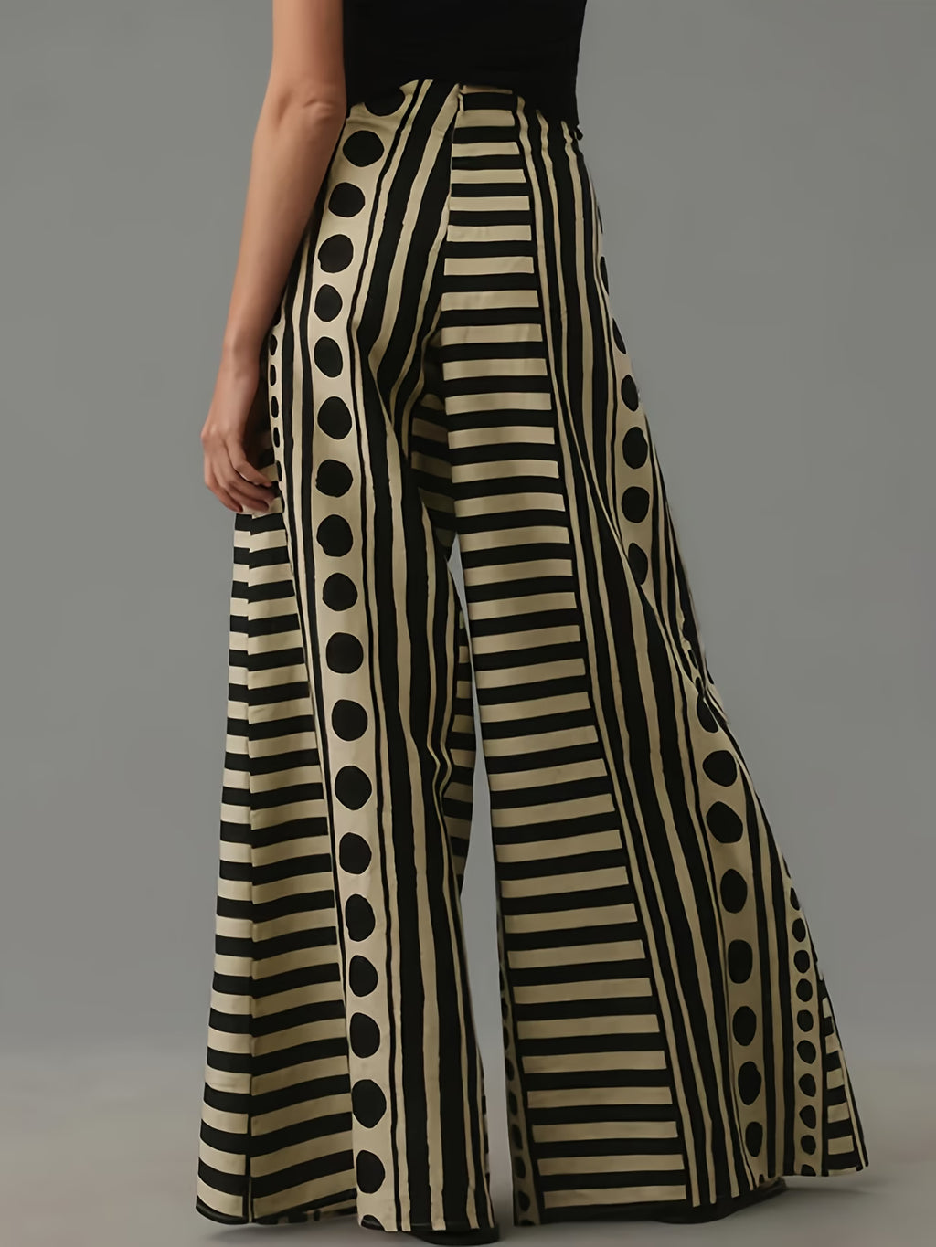 Pantalon Paloma — Vogue Française