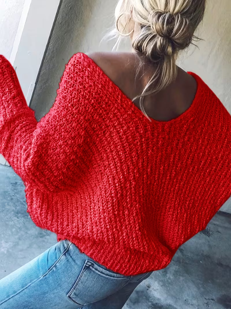 Pull élégant loose en tricot léger — Vogue Française