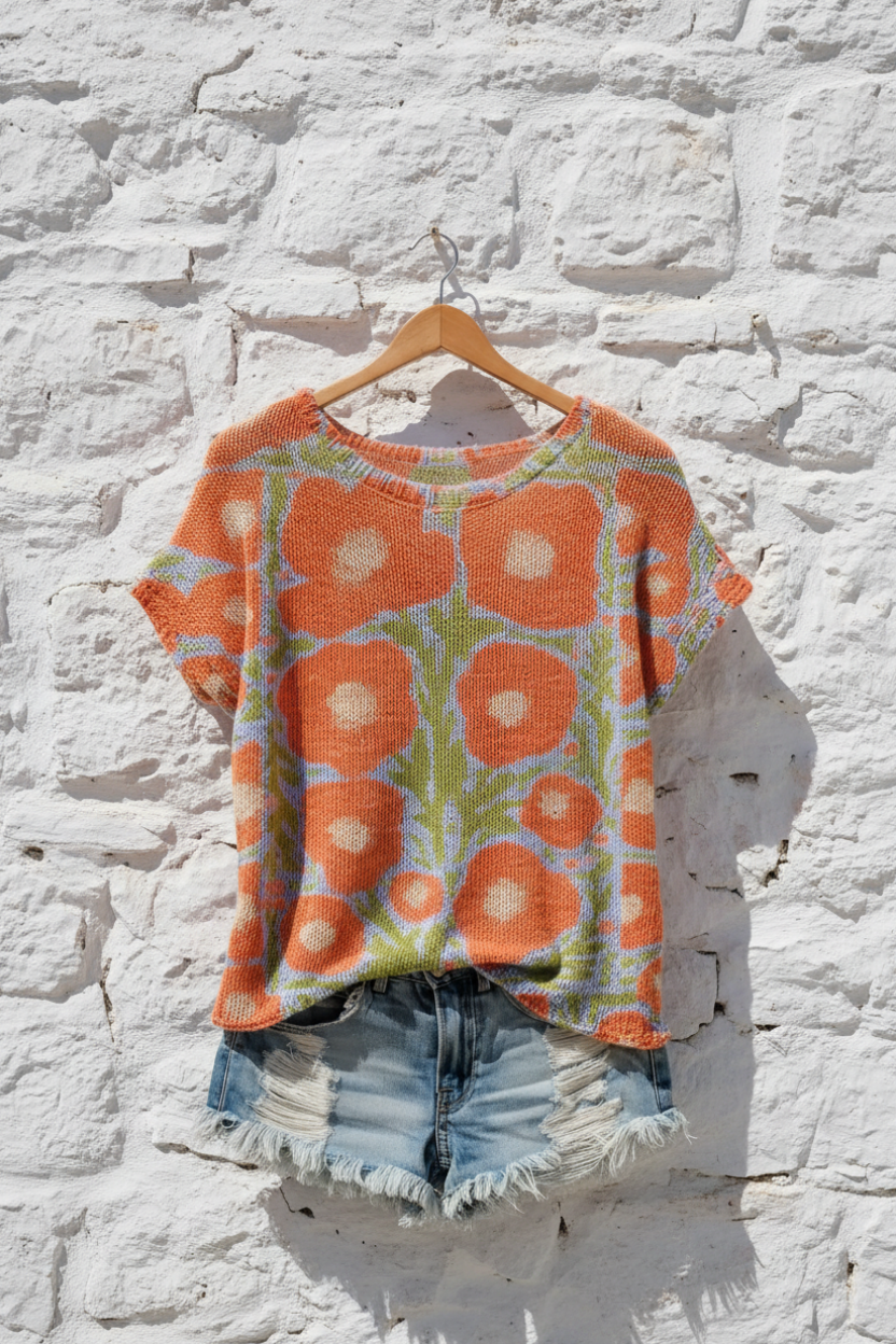 pull à manches courtes en maille Poppy Chic à Imprimé Floral — Vogue Française